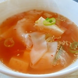 簡単、お手軽～豆腐とワンタン皮のキムチスープ